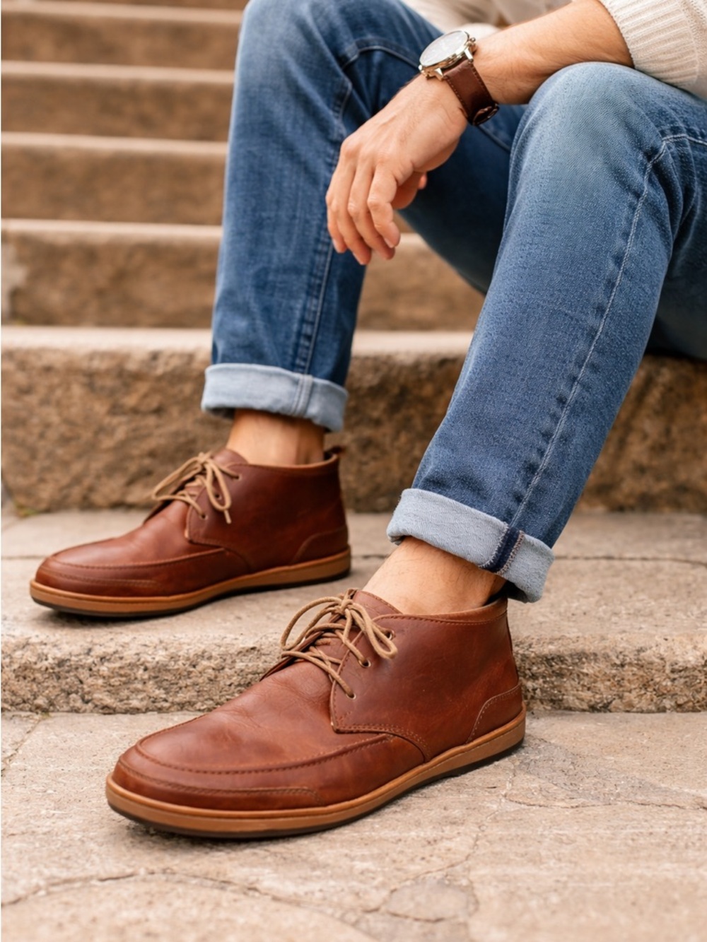 OluKai Brown Leather Chukka Boots Men’s 11 Lace Up Casual Comfort Shoes